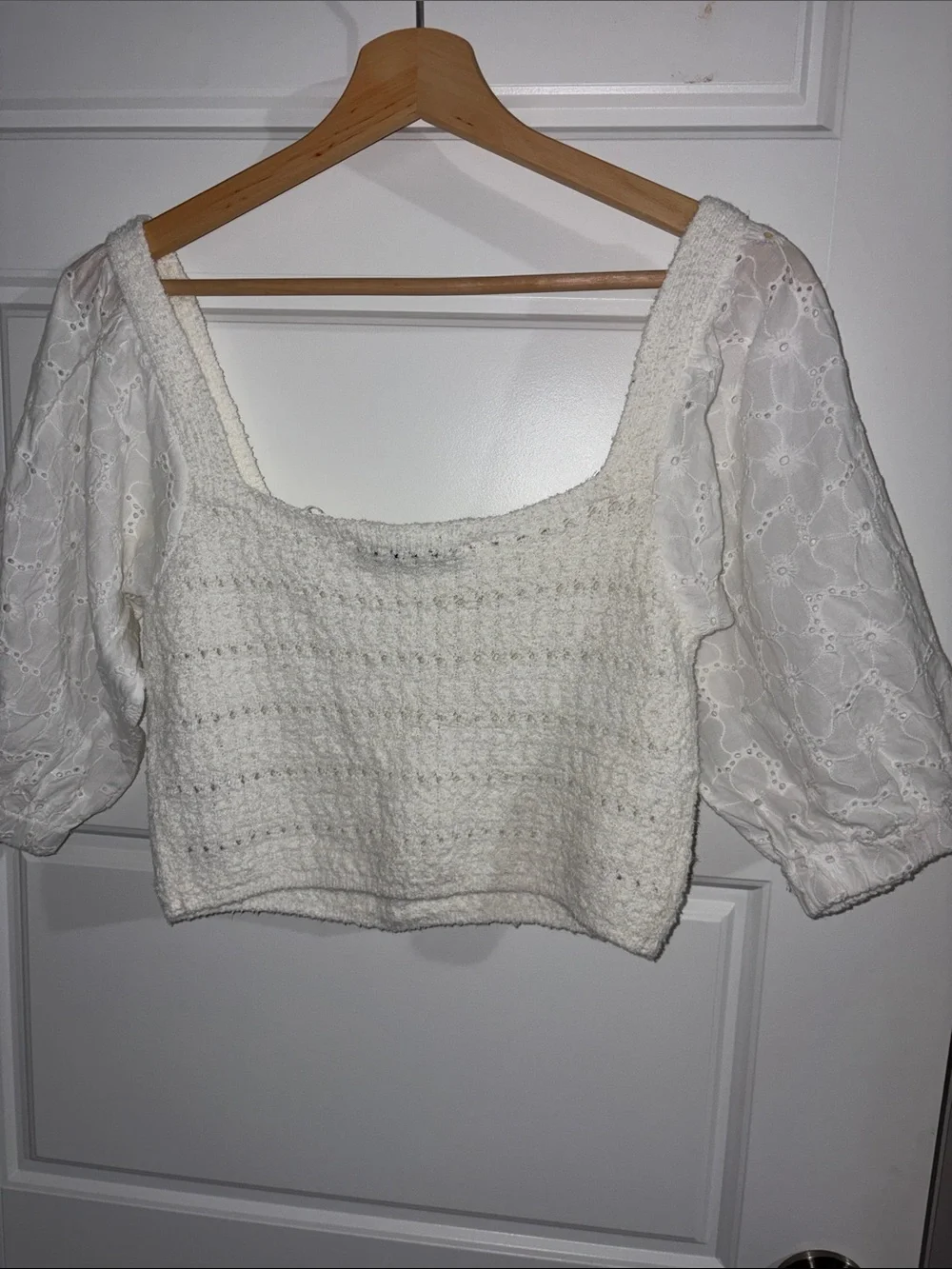 Zara Cream Textured Knit Crop Top with Eyelet Puff Sleeves